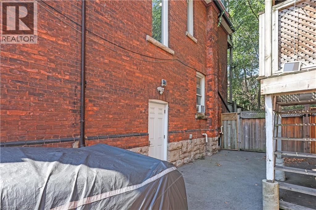 28 Eastbourne Avenue, Hamilton, Ontario  L8M 2M7 - Photo 30 - 40762216