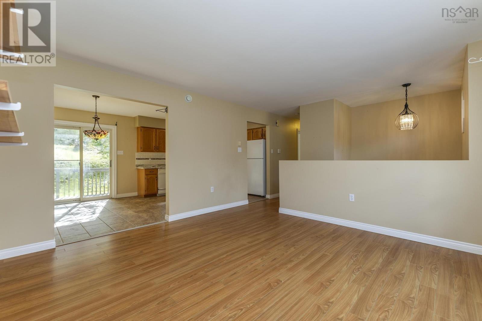 48 Martha Avenue, Truro, Nova Scotia  B2N 4V8 - Photo 10 - 202521412