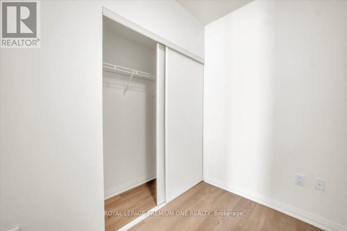 2102 - 8960 Jane Street, Vaughan, Ontario  L4K 0N9 - Photo 18 - N12359681