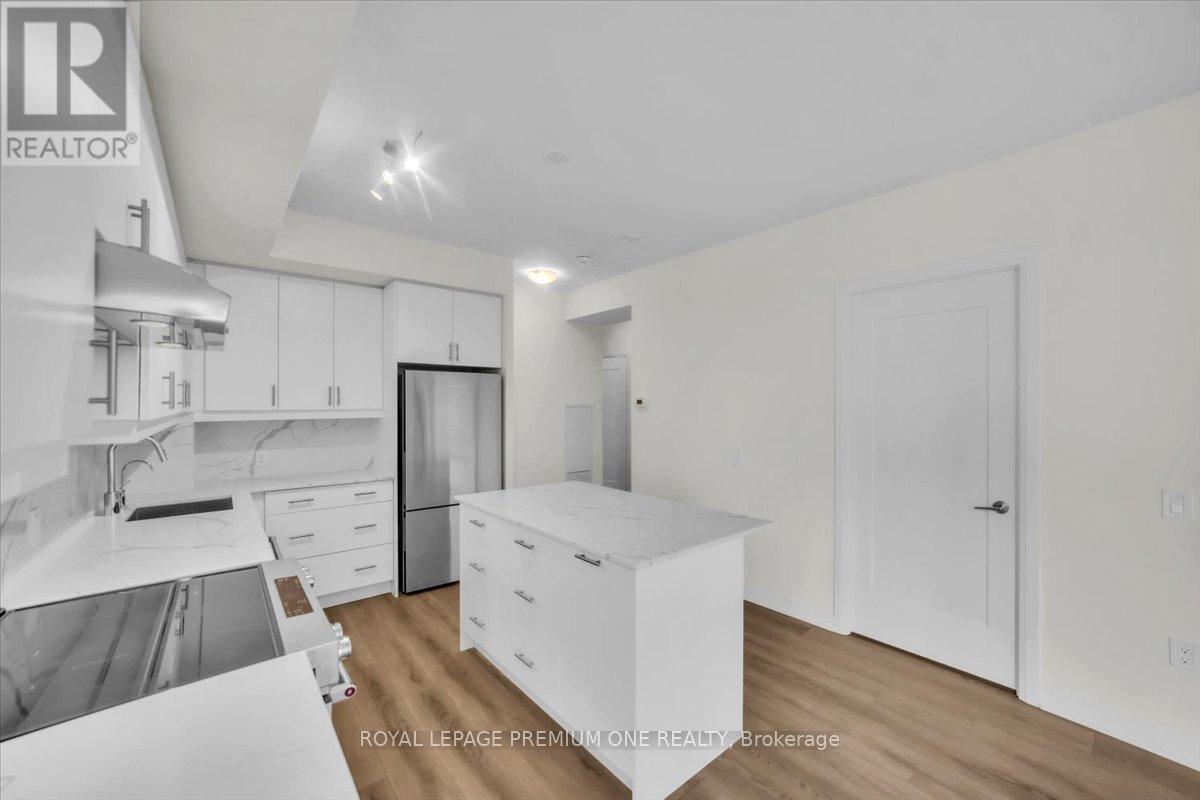 2103 - 8960 Jane Street, Vaughan, Ontario  L4K 0N9 - Photo 11 - N12359685
