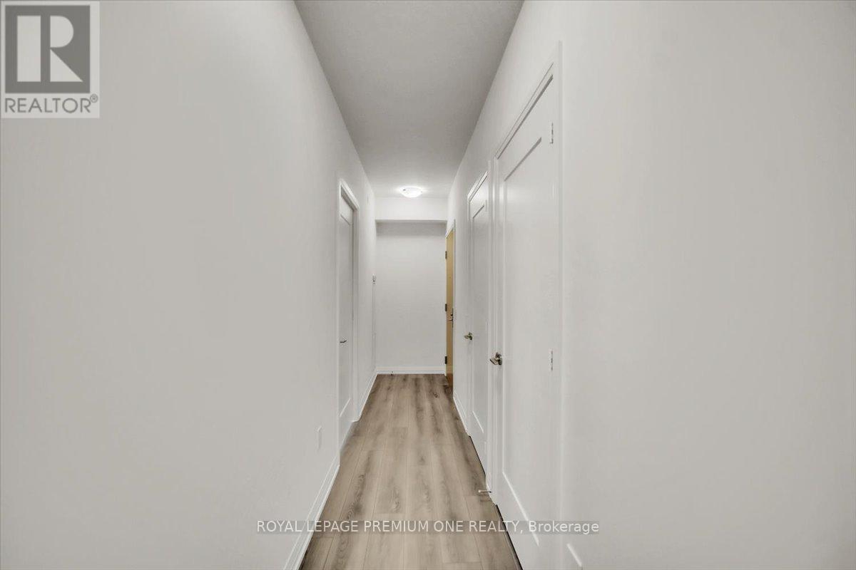 2103 - 8960 Jane Street, Vaughan, Ontario  L4K 0N9 - Photo 3 - N12359685