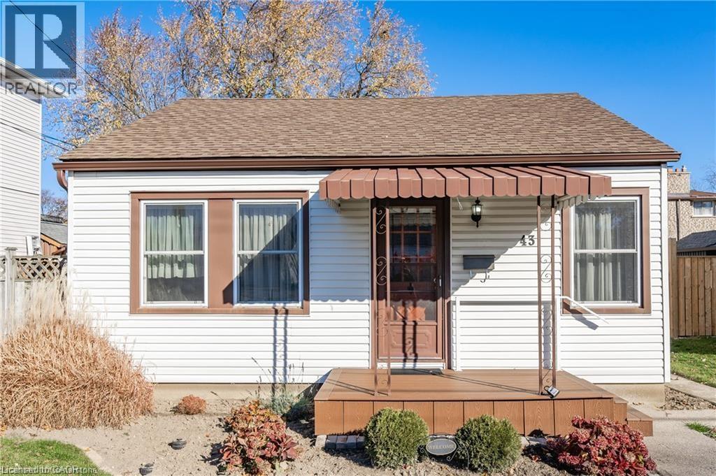 43 Munn Street, Hamilton, Ontario  L8V 1K1 - Photo 1 - 40745744