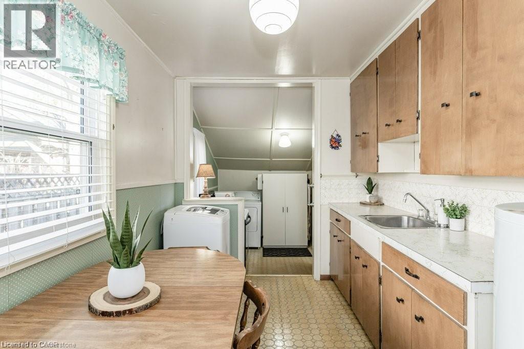 43 Munn Street, Hamilton, Ontario  L8V 1K1 - Photo 7 - 40745744