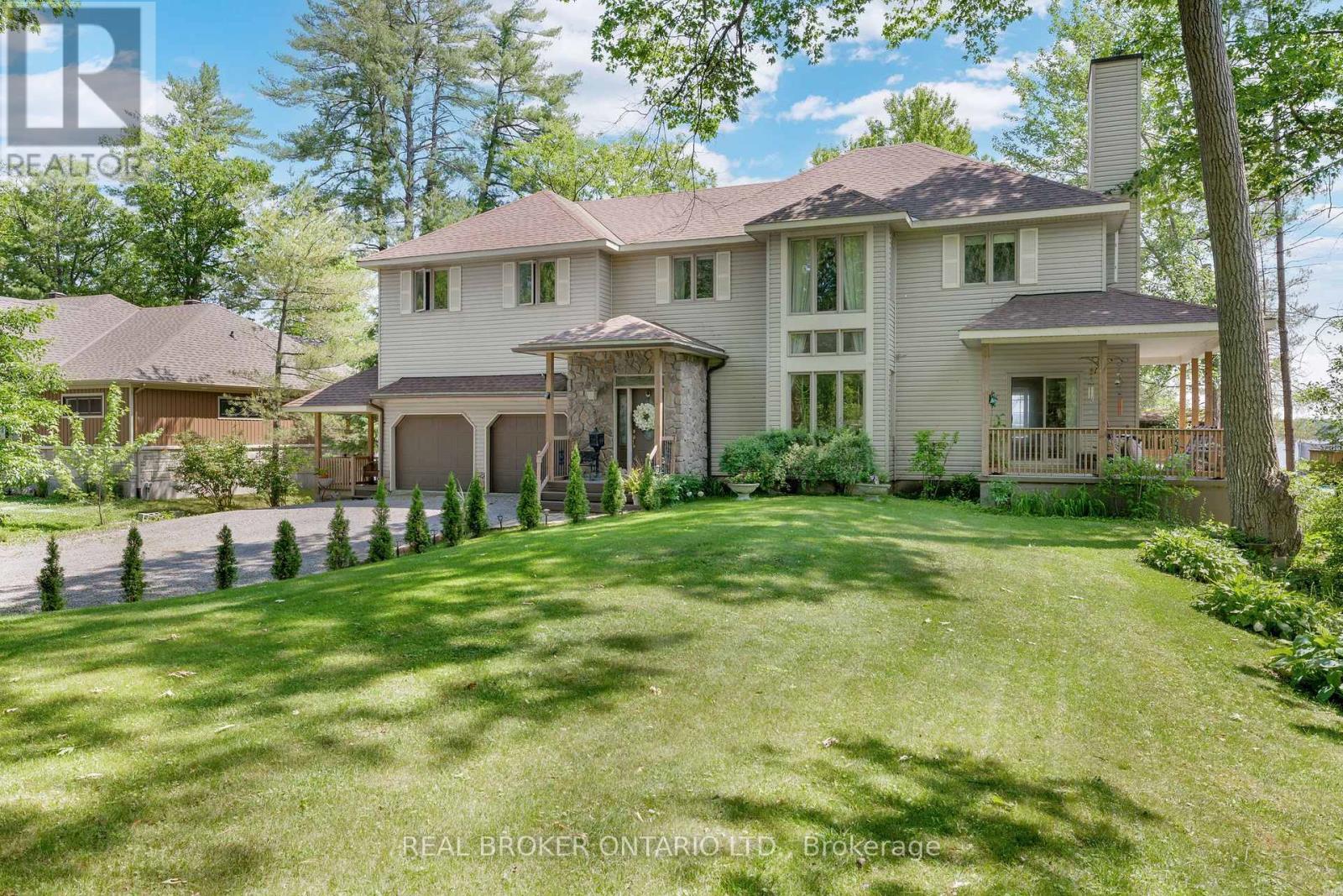 164 BAILLIE AVENUE, Ottawa, Ontario