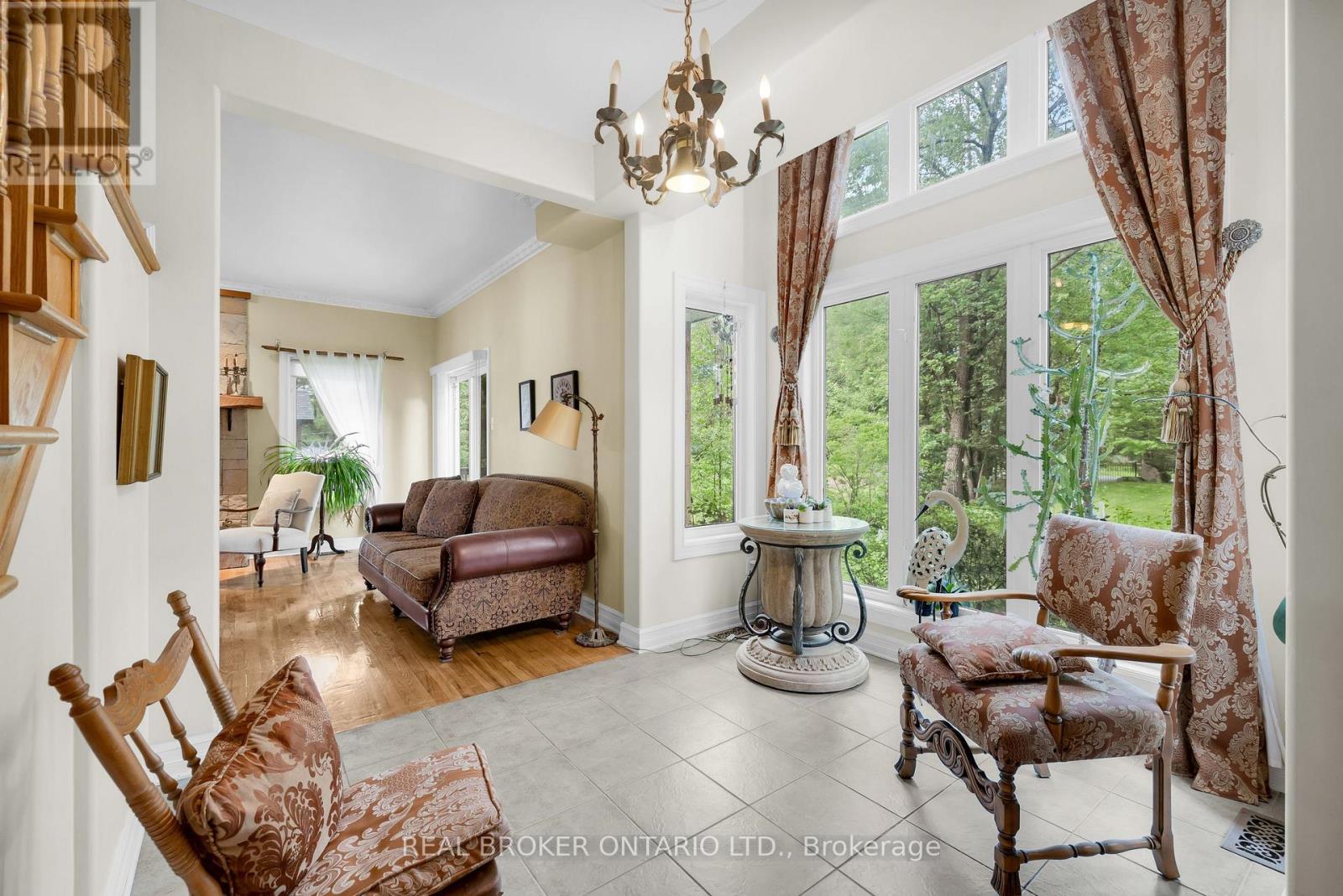 164 Baillie Avenue, Ottawa, Ontario  K0A 3M0 - Photo 2 - X12359750