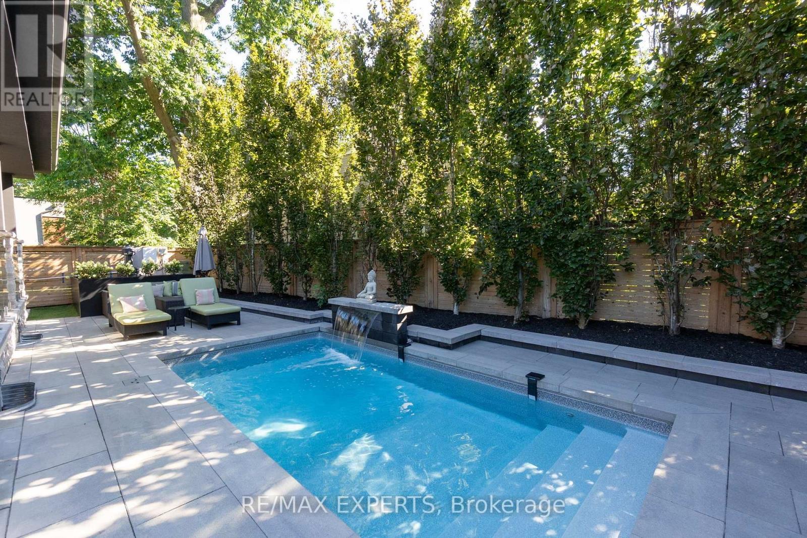 7 Woodvalley Drive, Toronto, Ontario  M9A 4H2 - Photo 36 - W12359607