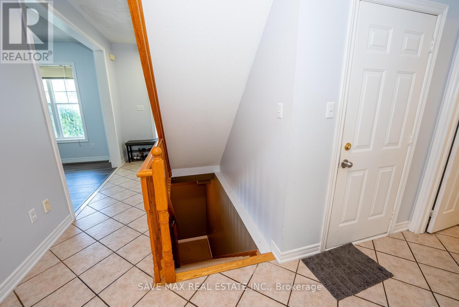 39 Hurst Street, Halton Hills, Ontario  L7J 2Z8 - Photo 37 - W12359646
