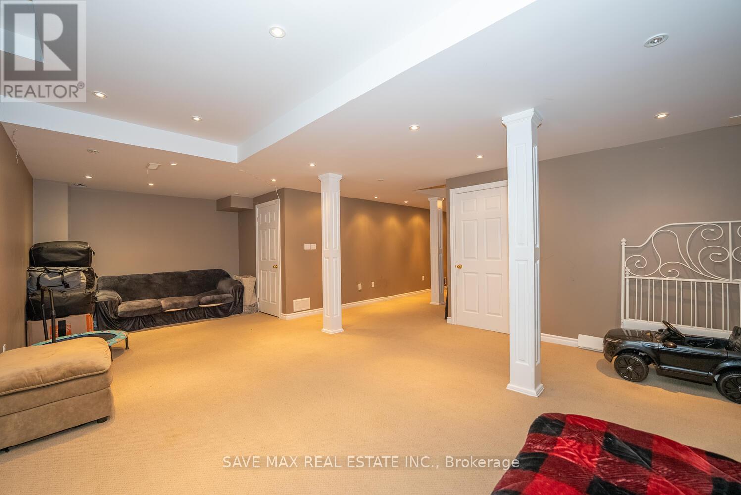 39 Hurst Street, Halton Hills, Ontario  L7J 2Z8 - Photo 41 - W12359646