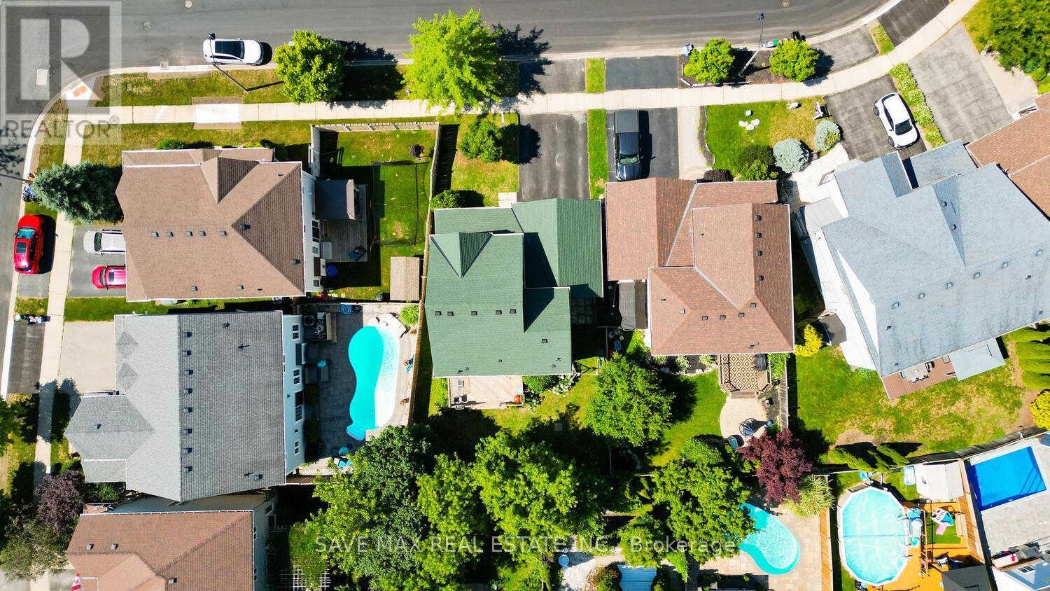 39 Hurst Street, Halton Hills, Ontario  L7J 2Z8 - Photo 47 - W12359646