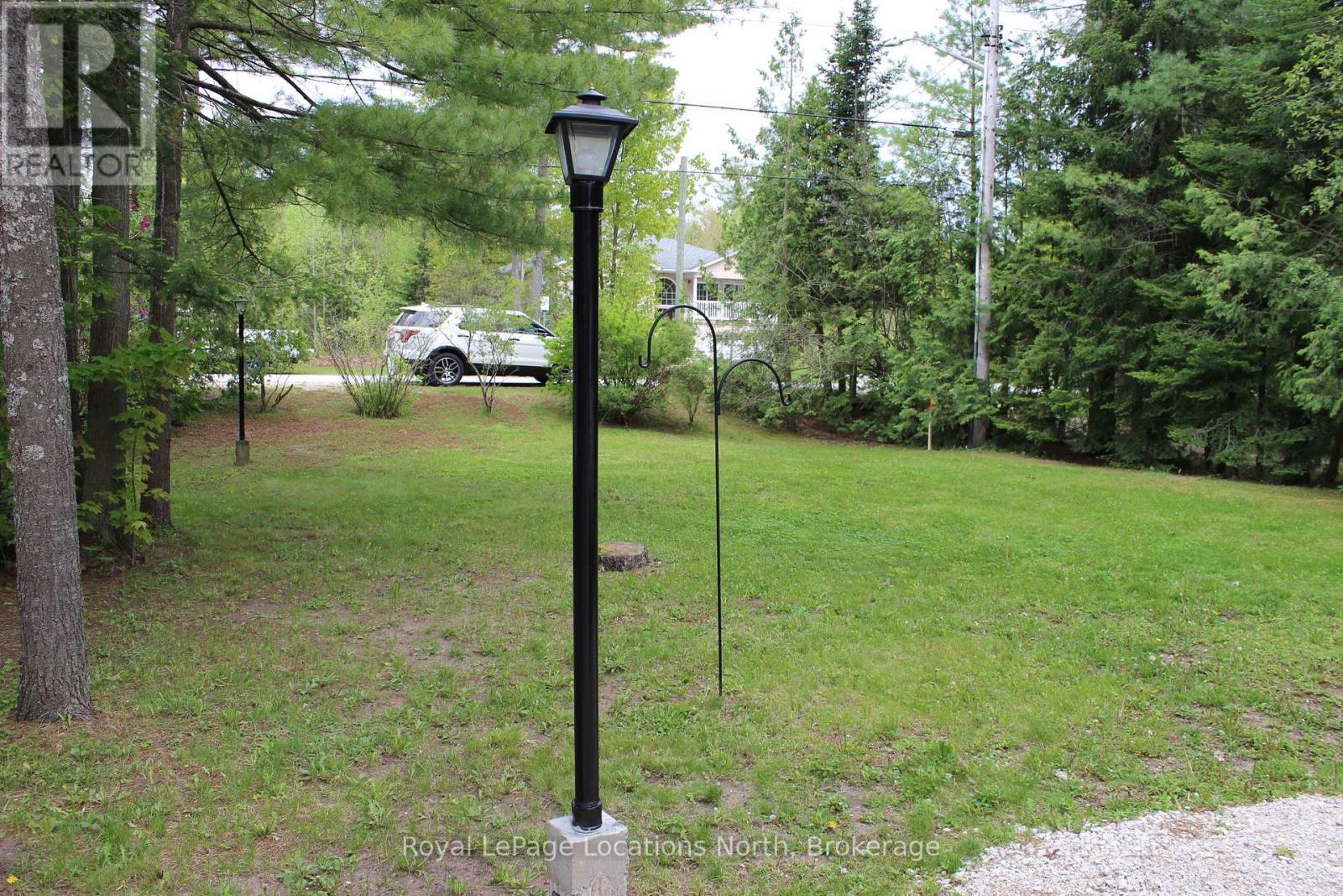 30 Earl Street, Wasaga Beach, Ontario  L9Z 2M6 - Photo 32 - S12359724