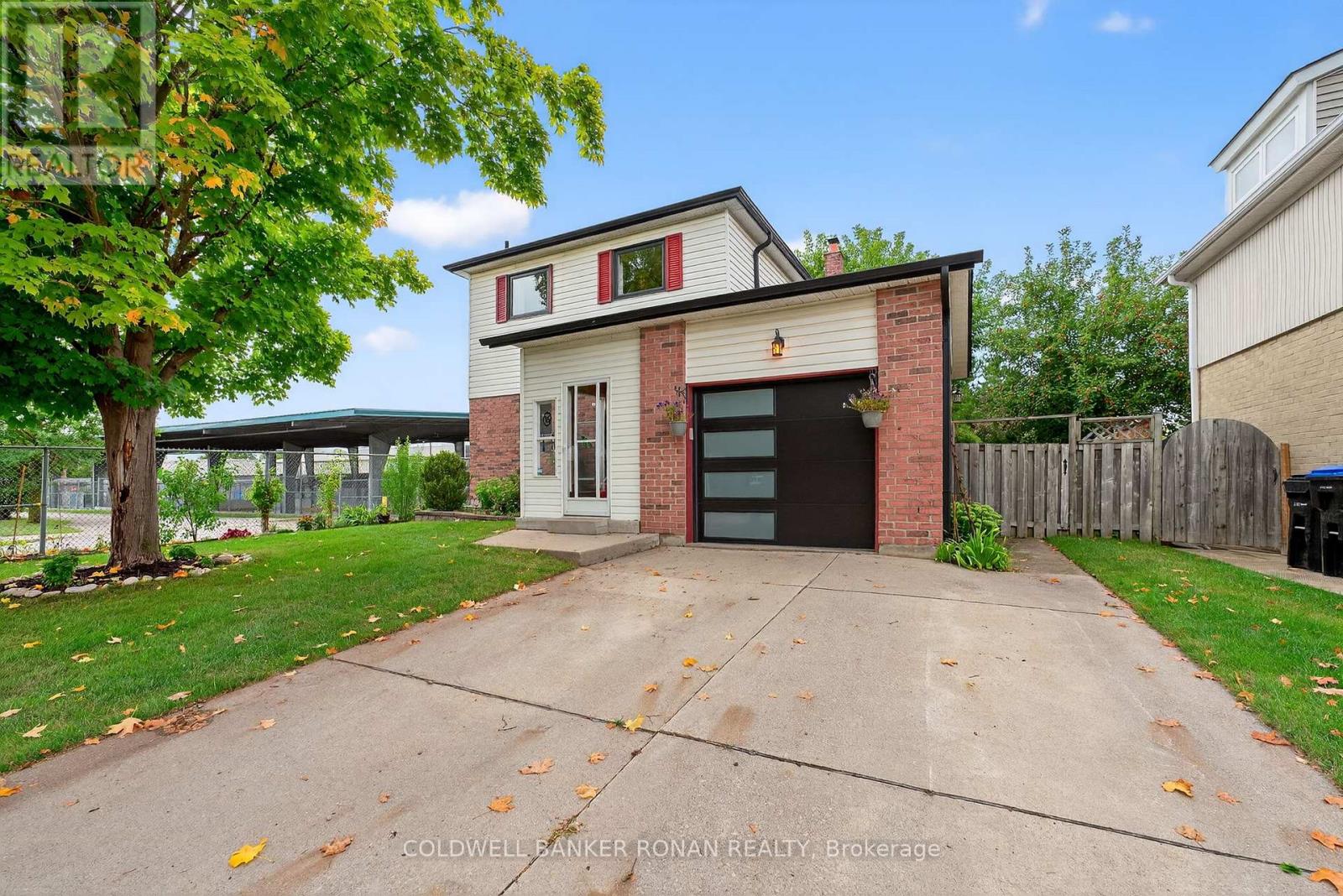 Property at 16 FRASER AVENUE image 2