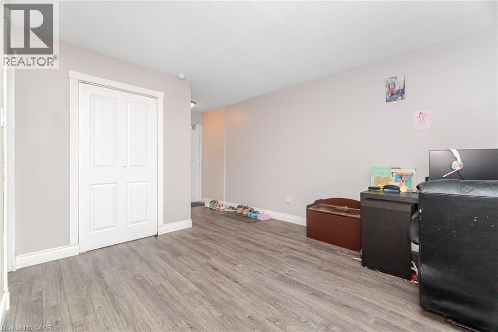 Property at 15 ALBRIGHT Road Unit# 14 image 5