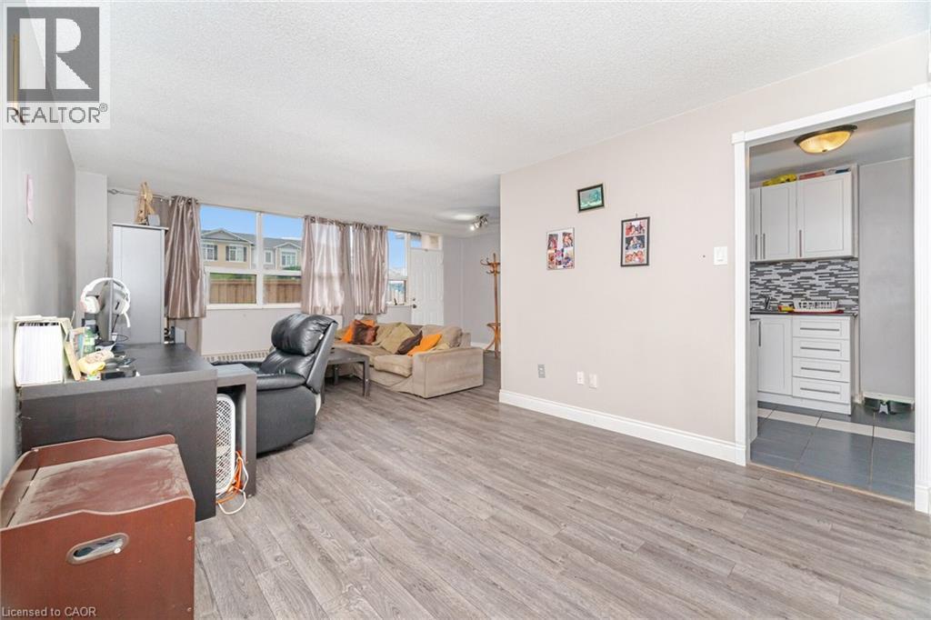 15 Albright Road Unit# 14, Hamilton, Ontario  L8K 5J2 - Photo 7 - 40762771