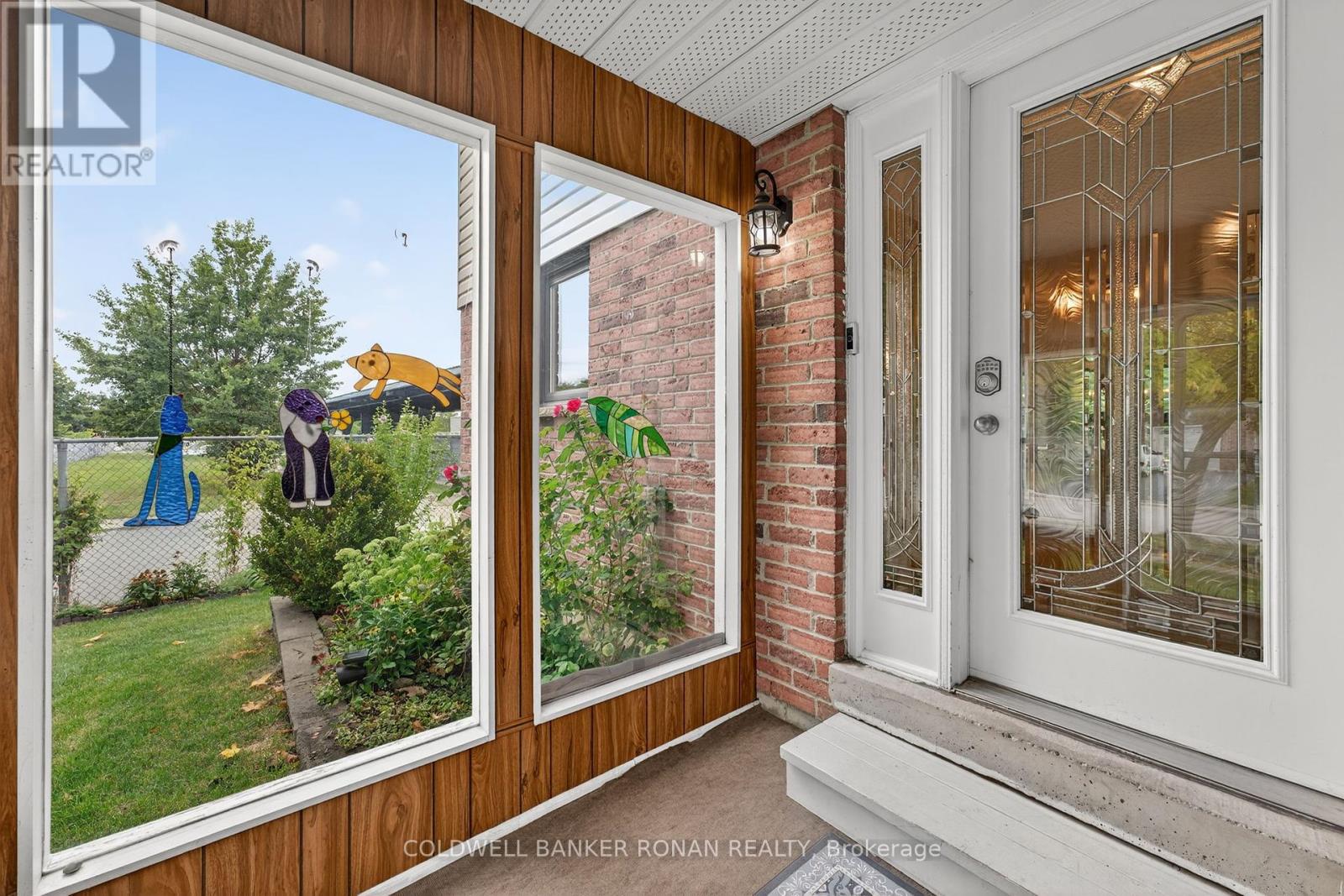 Property at 16 FRASER AVENUE image 5