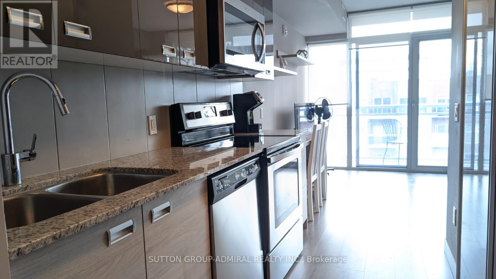603 - 250 Albert Street, Waterloo, Ontario  N2L 3T6 - Photo 3 - X12359568