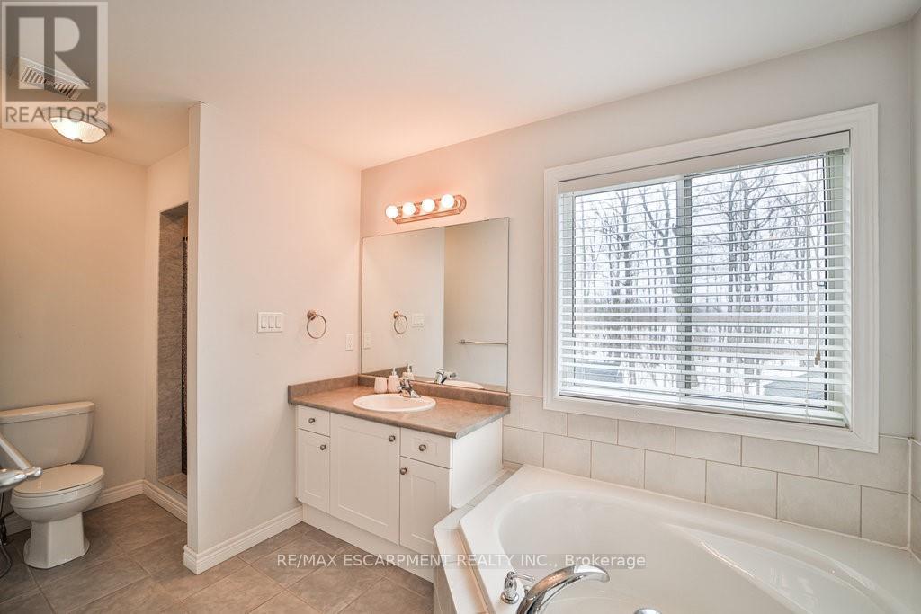 54 Harvest Gate, West Lincoln, Ontario  L0R 2A0 - Photo 27 - X12359596