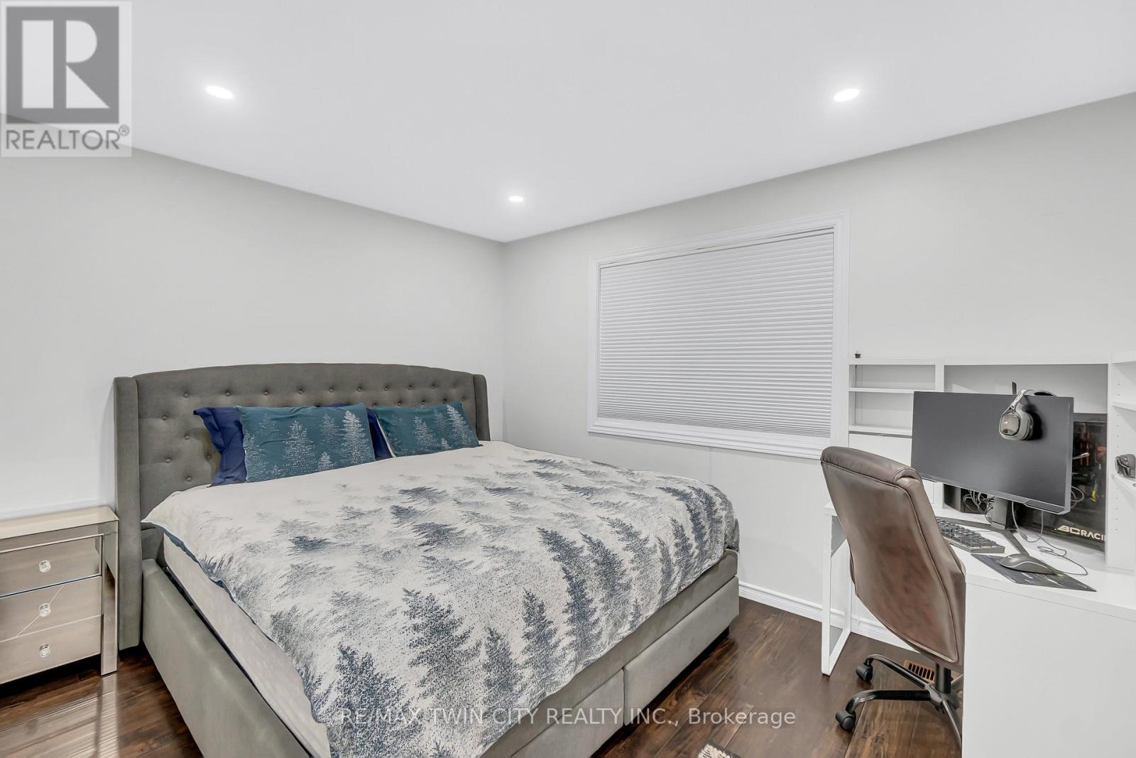 107 Chandos Drive, Kitchener, Ontario  N2A 3Z4 - Photo 24 - X12359620