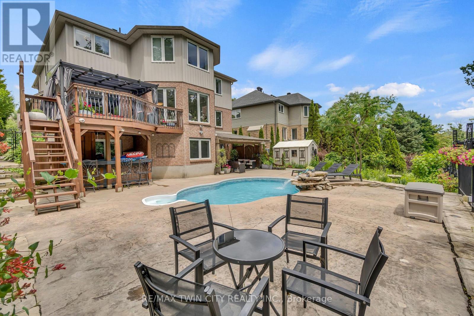 107 Chandos Drive, Kitchener, Ontario  N2A 3Z4 - Photo 46 - X12359620