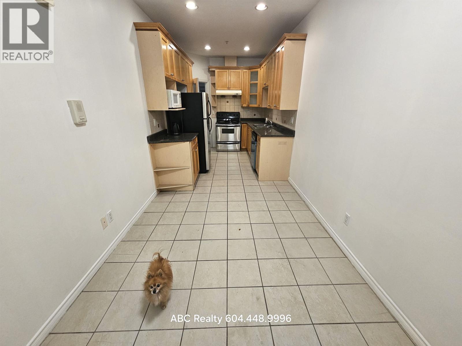 Top Floor 8xxx Main Street, Vancouver, British Columbia  V5X 3L1 - Photo 4 - R3039711