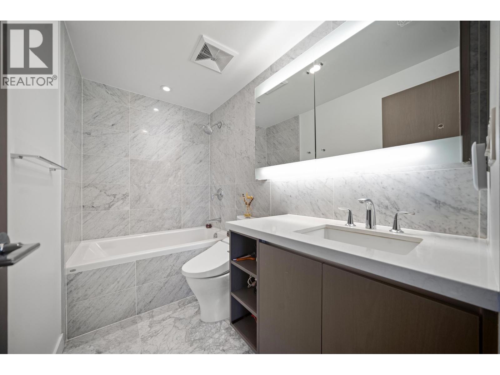 601 6538 Nelson Avenue, Burnaby, British Columbia  V5H 0G5 - Photo 9 - R3038297