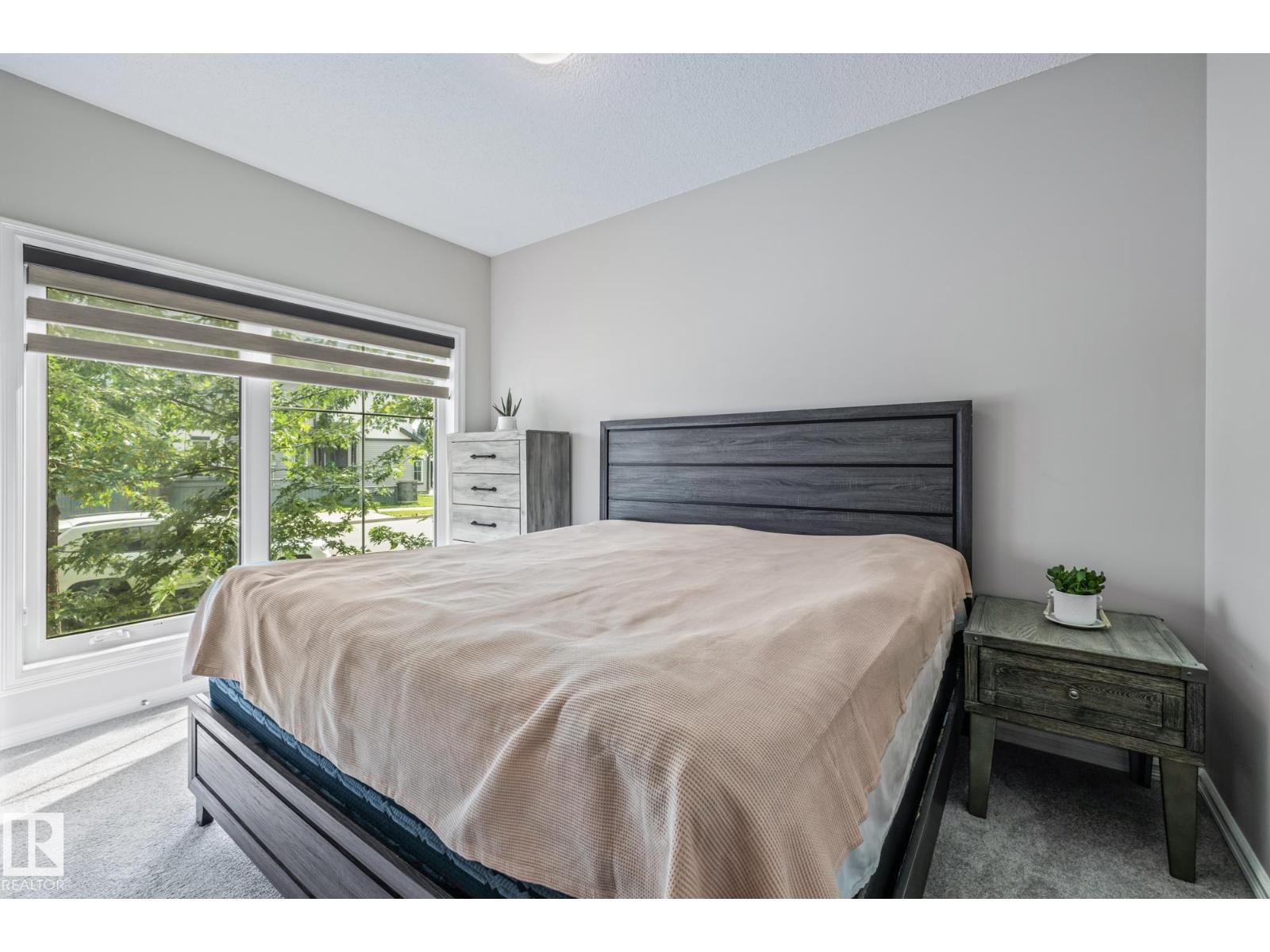 336 Desrochers Bv Sw, Edmonton, Alberta  T6W 3J1 - Photo 15 - E4454295