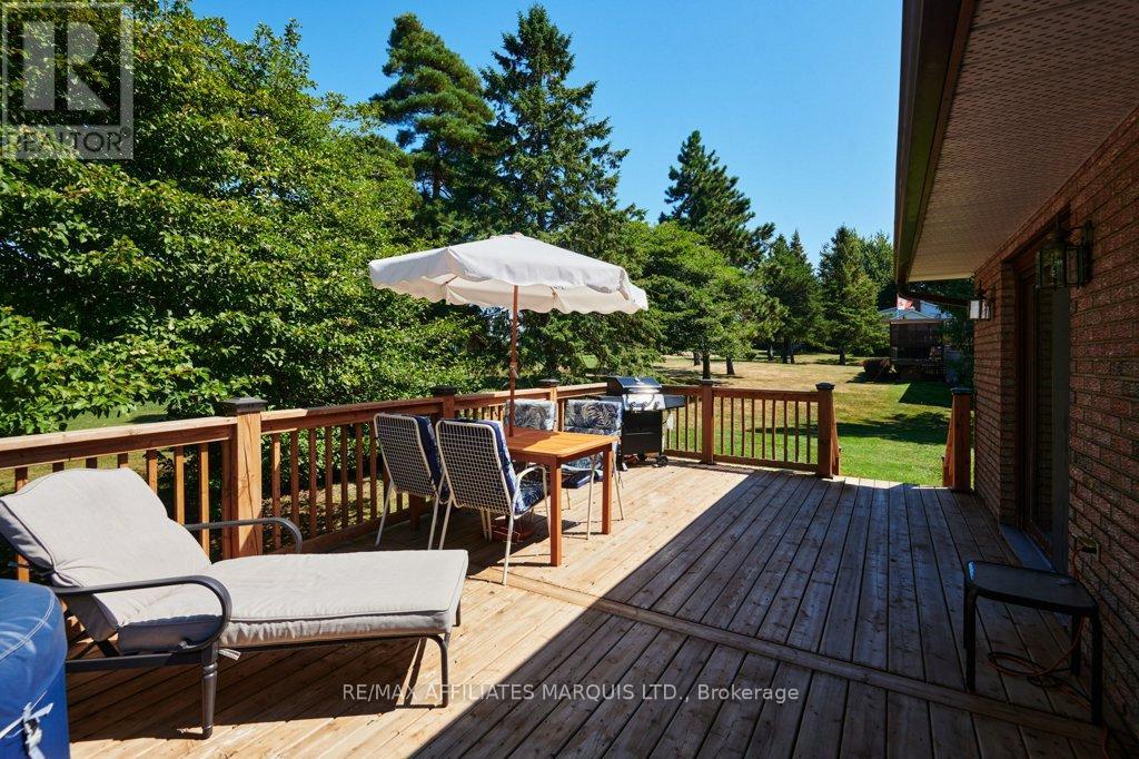 6711 Gilmore Hill Road, South Glengarry, Ontario  K6H 7J3 - Photo 27 - X12359728