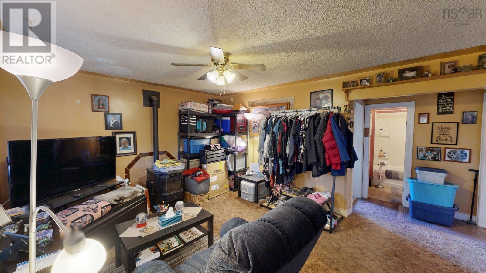 69 Howard Avenue, Eastern Passage, Nova Scotia  B3G 1M4 - Photo 12 - 202521415