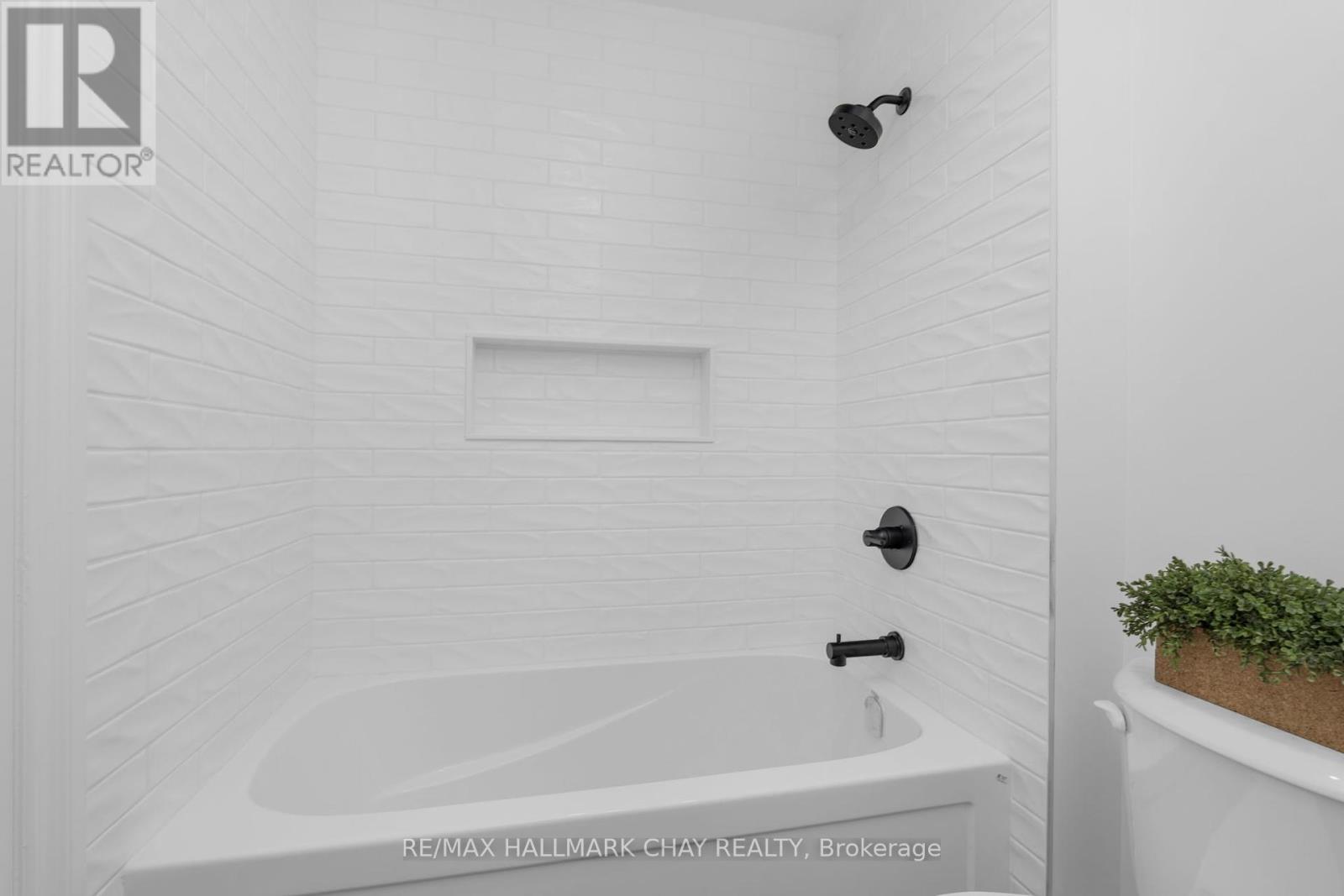 603 - 6 Toronto Street, Barrie, Ontario  L4N 9R2 - Photo 21 - S12341891
