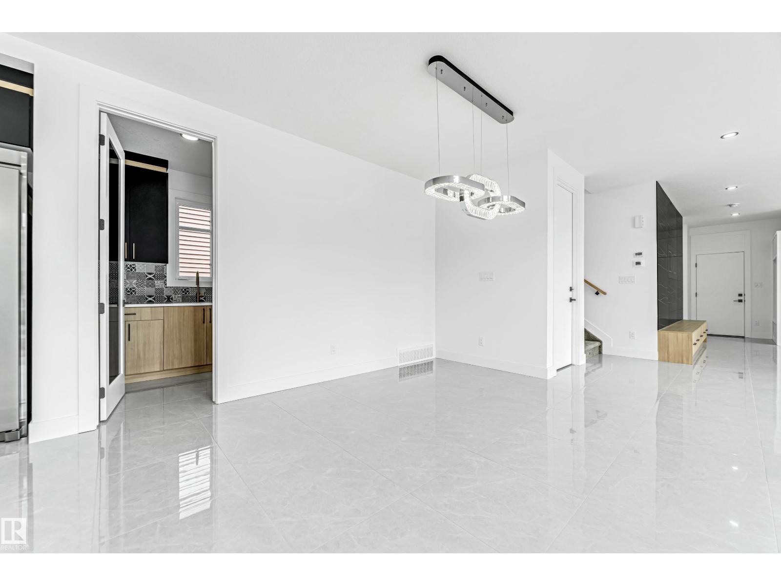 2018 13a Av Nw, Edmonton, Alberta  T6T 0H3 - Photo 18 - E4454303