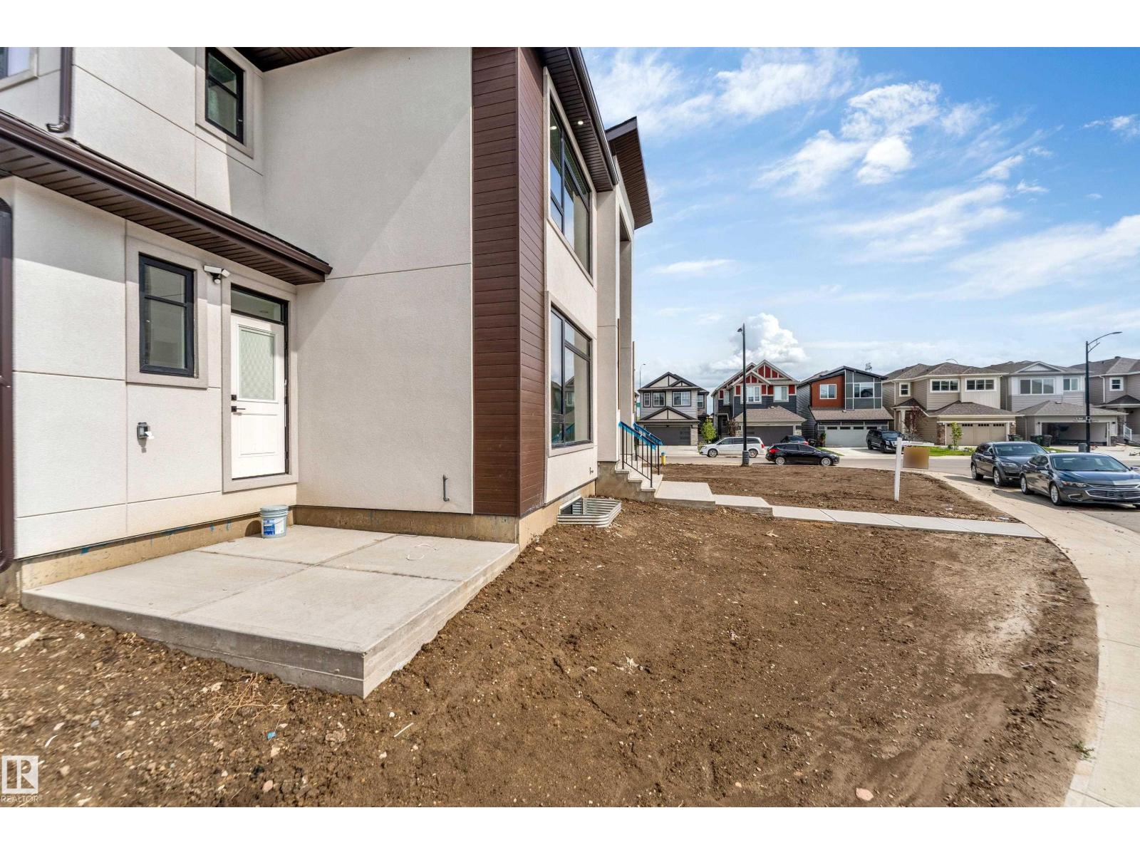 2018 13a Av Nw, Edmonton, Alberta  T6T 0H3 - Photo 6 - E4454303