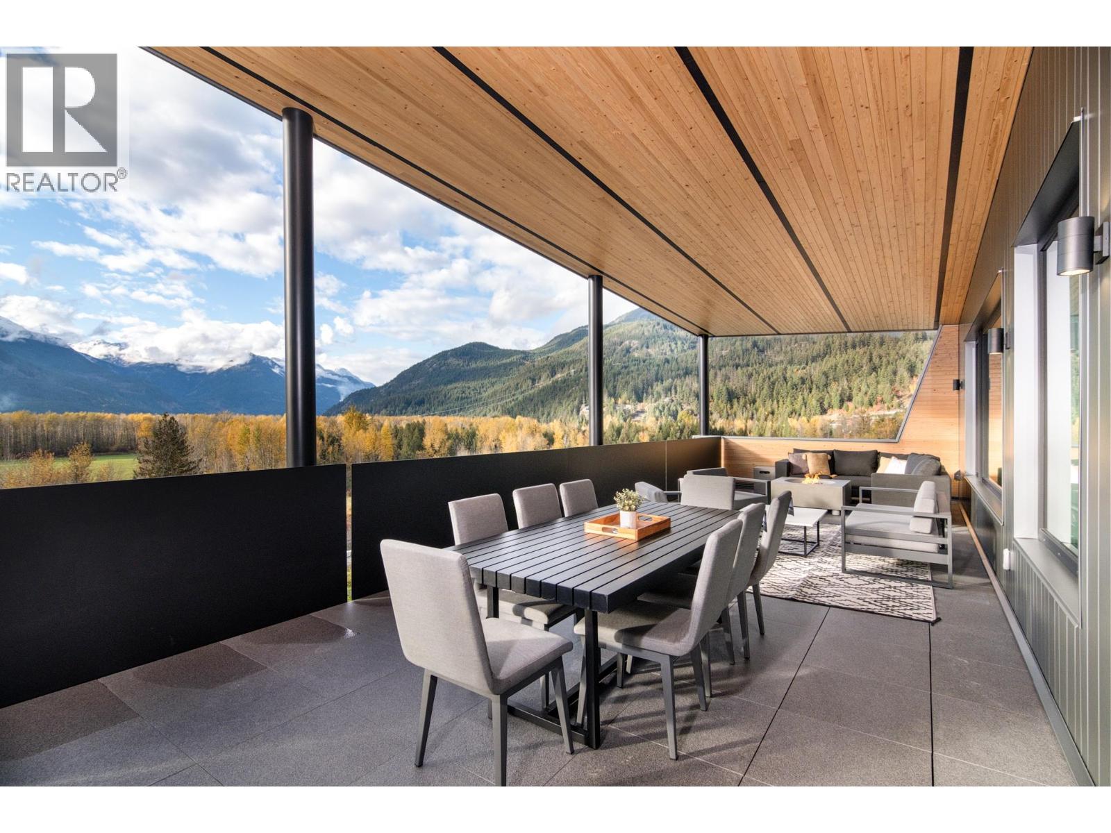 1780 Pinewood Drive, Pemberton, British Columbia  V0N 2L3 - Photo 19 - R3003513