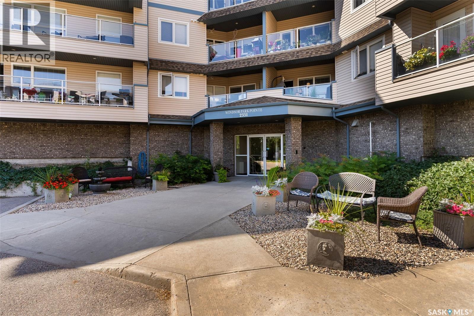 303 2351 Windsor Park Road, Regina, Saskatchewan  S4V 1N4 - Photo 2 - SK016384