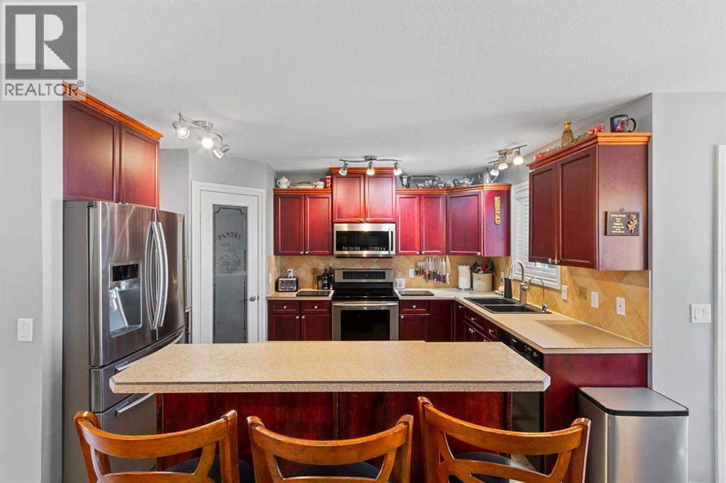 56 Collins Crescent, Crossfield, Alberta  T0M 0S0 - Photo 10 - A2218742