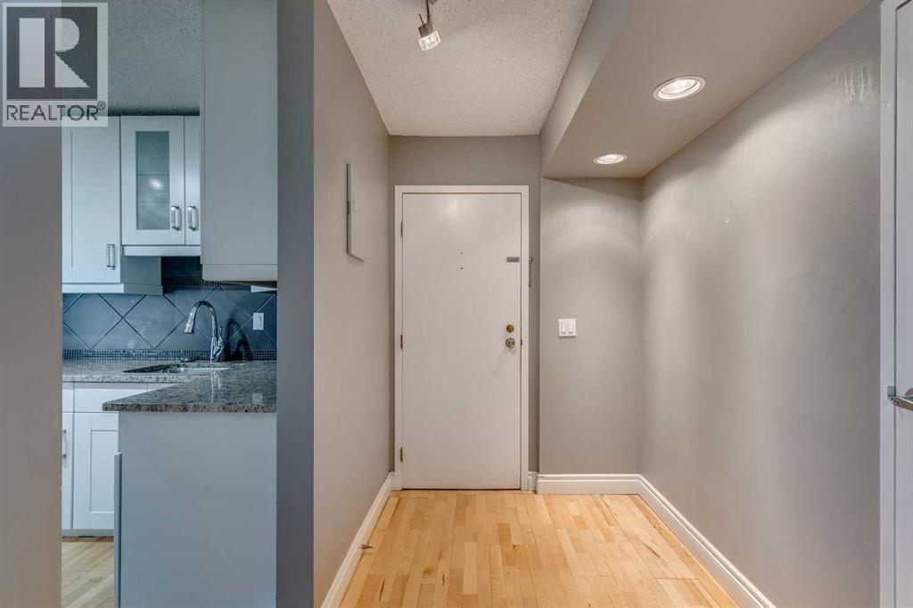 903, 1107 15 Avenue Sw, Calgary, Alberta  T2R 0S8 - Photo 2 - A2250467