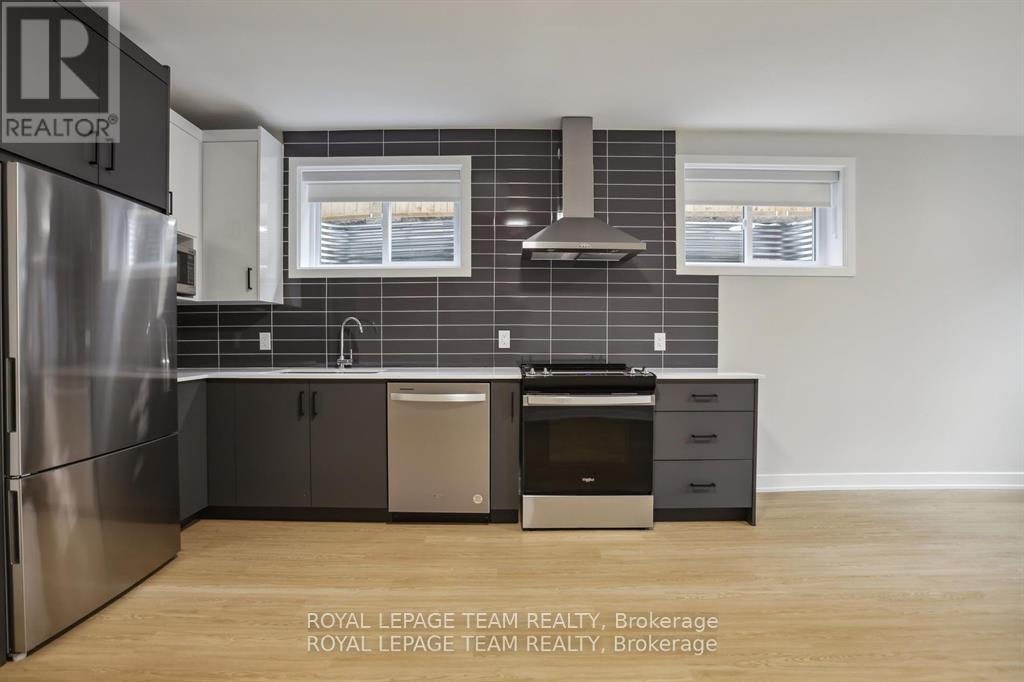 1 - 49 Grosvenor Avenue, Ottawa, Ontario  K1S 4S1 - Photo 6 - X12359810