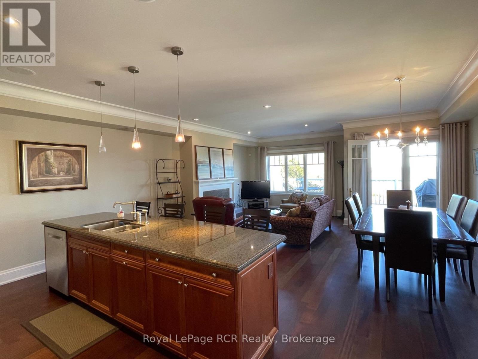 402 - 40 Trott Boulevard, Collingwood, Ontario  L9Y 5K5 - Photo 4 - S12359872