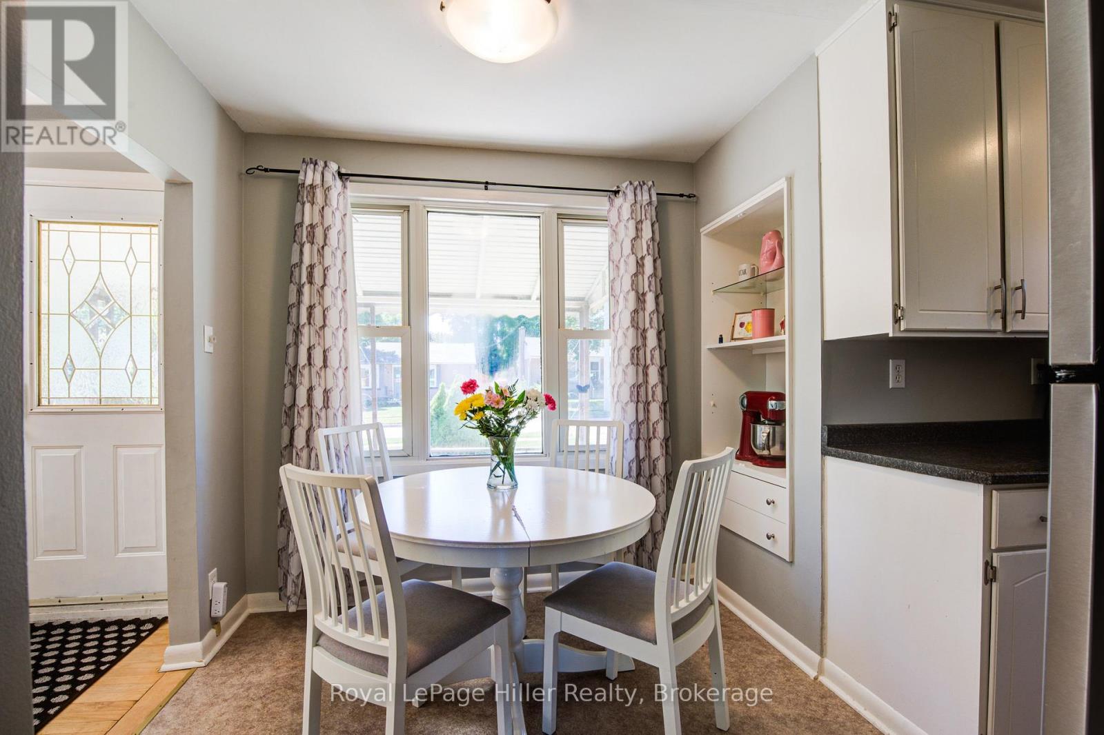 11 Warwick Road, Stratford, Ontario  N5A 6E6 - Photo 10 - X12359792