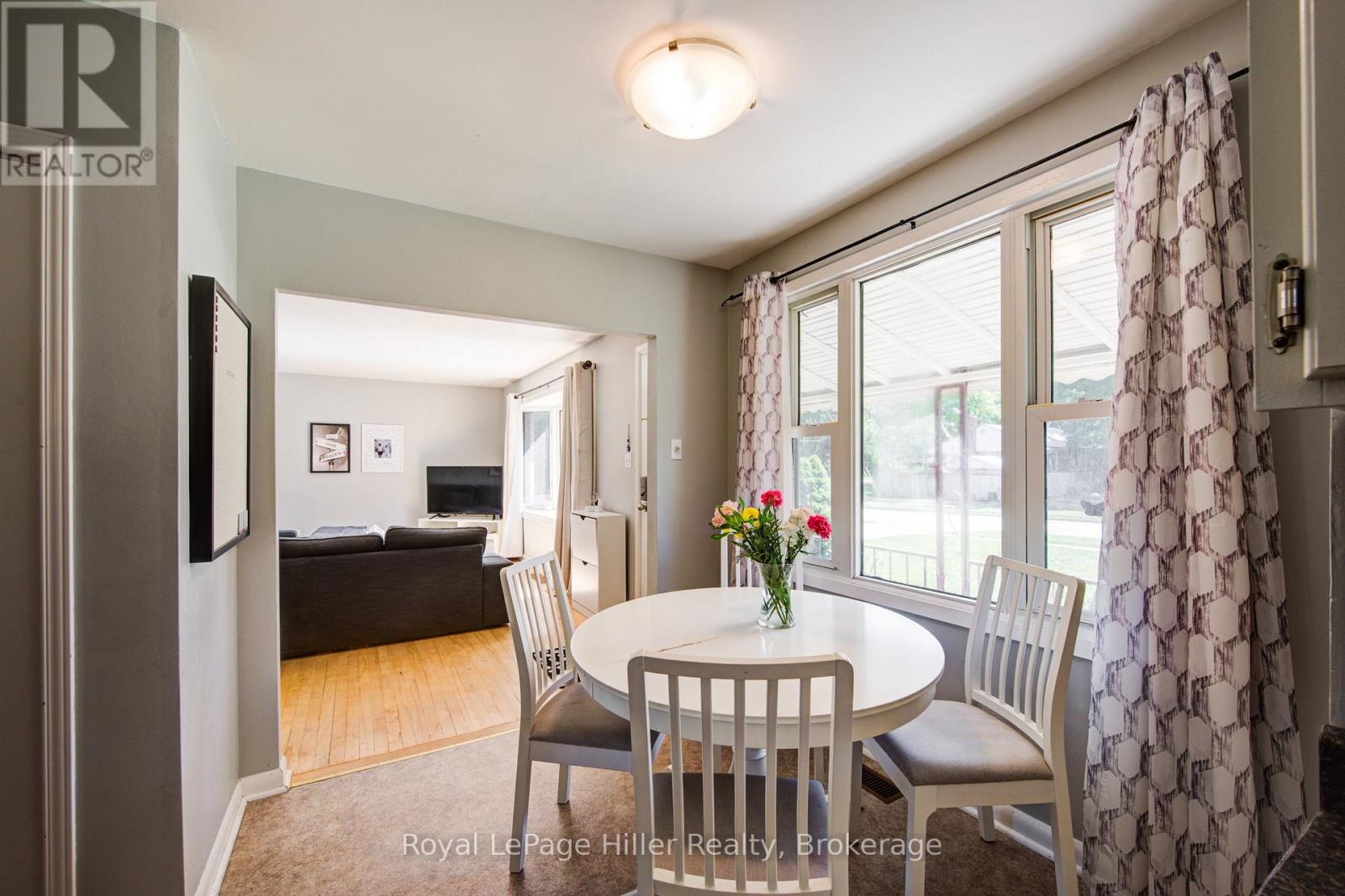 11 Warwick Road, Stratford, Ontario  N5A 6E6 - Photo 16 - X12359792