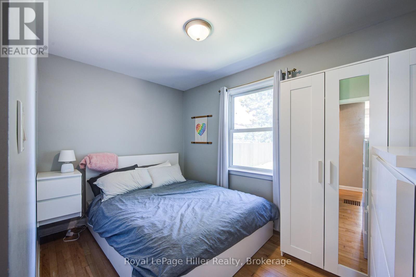 11 Warwick Road, Stratford, Ontario  N5A 6E6 - Photo 18 - X12359792