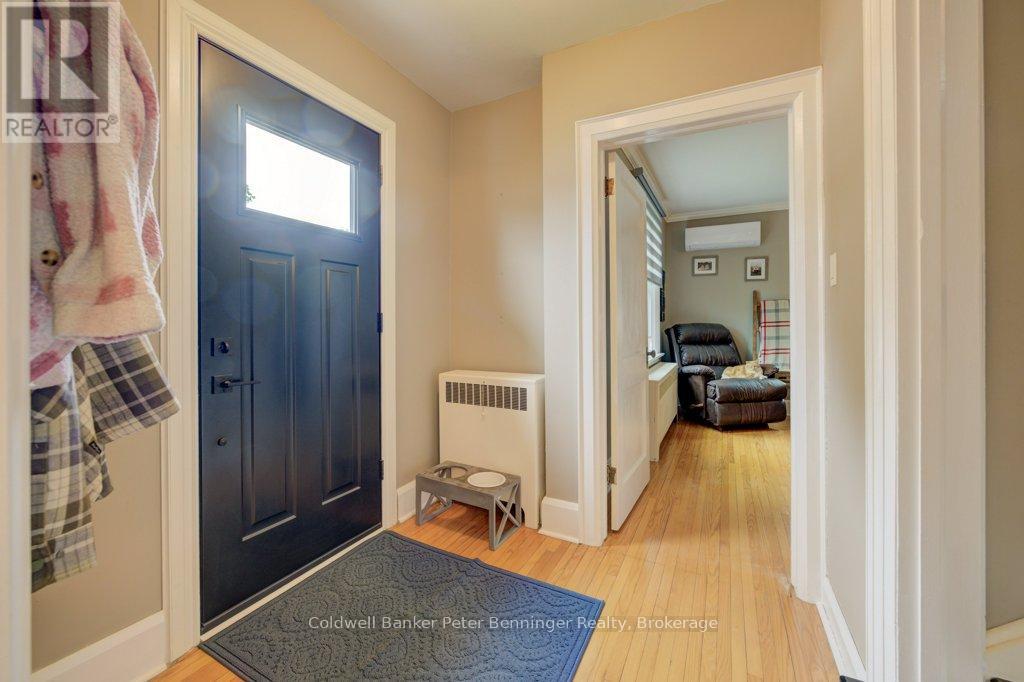 642 Gustavus Street, Saugeen Shores, Ontario  N0H 2C0 - Photo 12 - X12359860