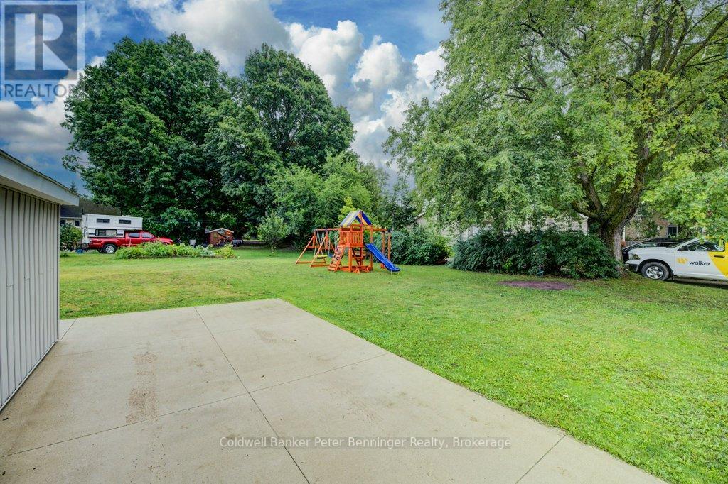 642 Gustavus Street, Saugeen Shores, Ontario  N0H 2C0 - Photo 33 - X12359860