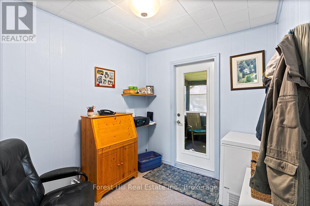 523580 12th Concession, West Grey, Ontario  N0C 1H0 - Photo 22 - X12359879