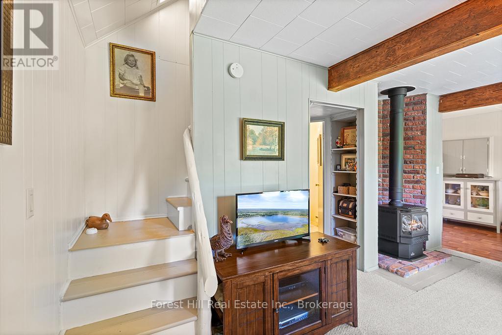 523580 12th Concession, West Grey, Ontario  N0C 1H0 - Photo 26 - X12359879
