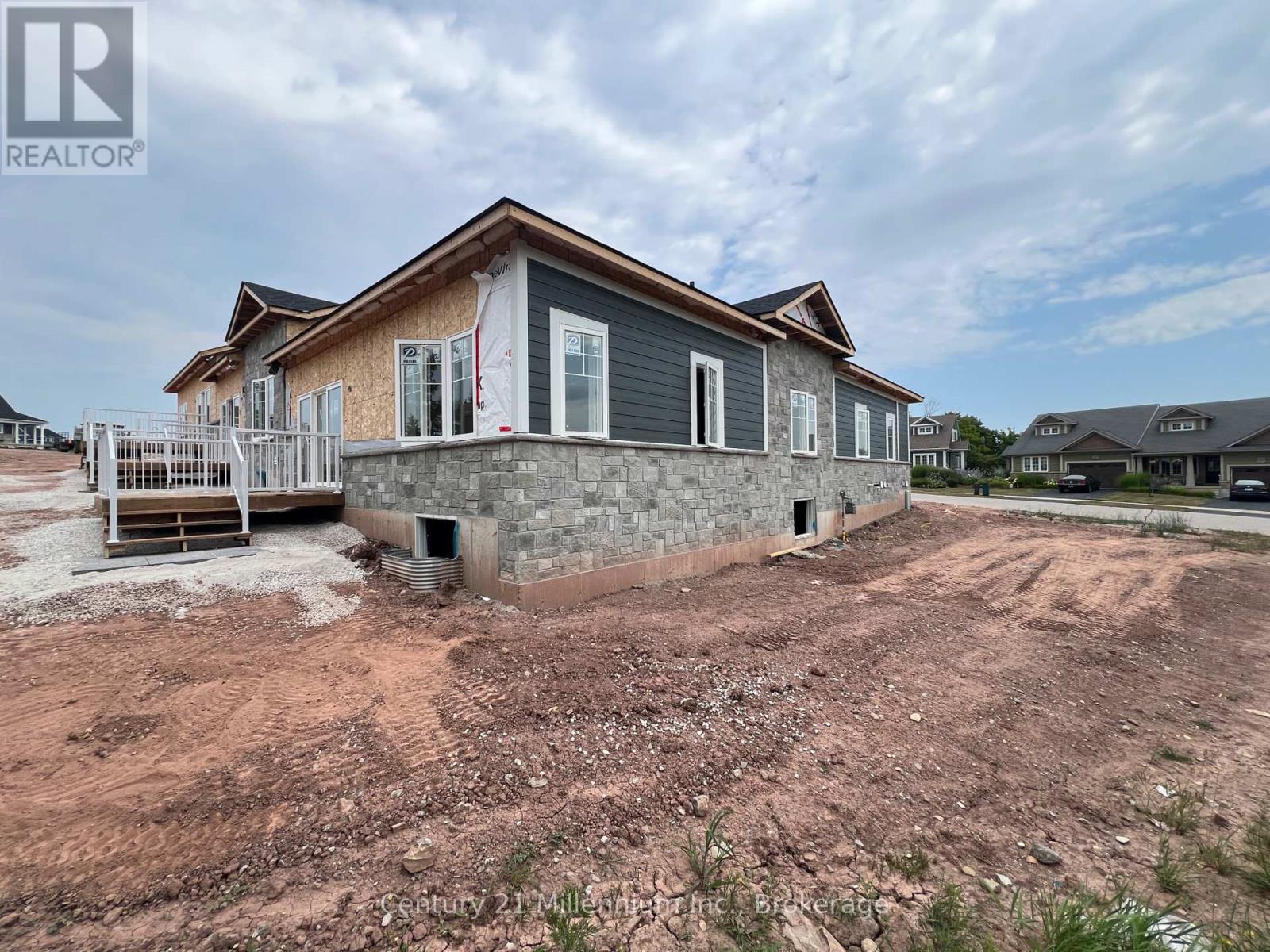 308 Telford Trail, Georgian Bluffs, Ontario  N0H 1S0 - Photo 5 - X12359888