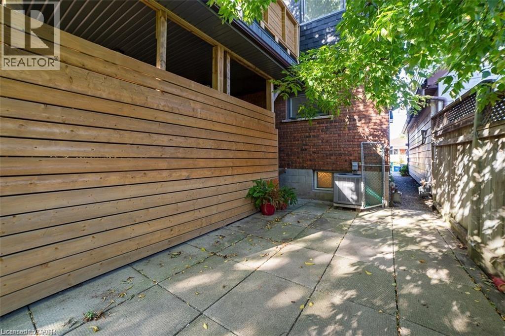 225 East 24th Street Unit# Bsmnt, Hamilton, Ontario  L8V 2Y5 - Photo 15 - 40762755