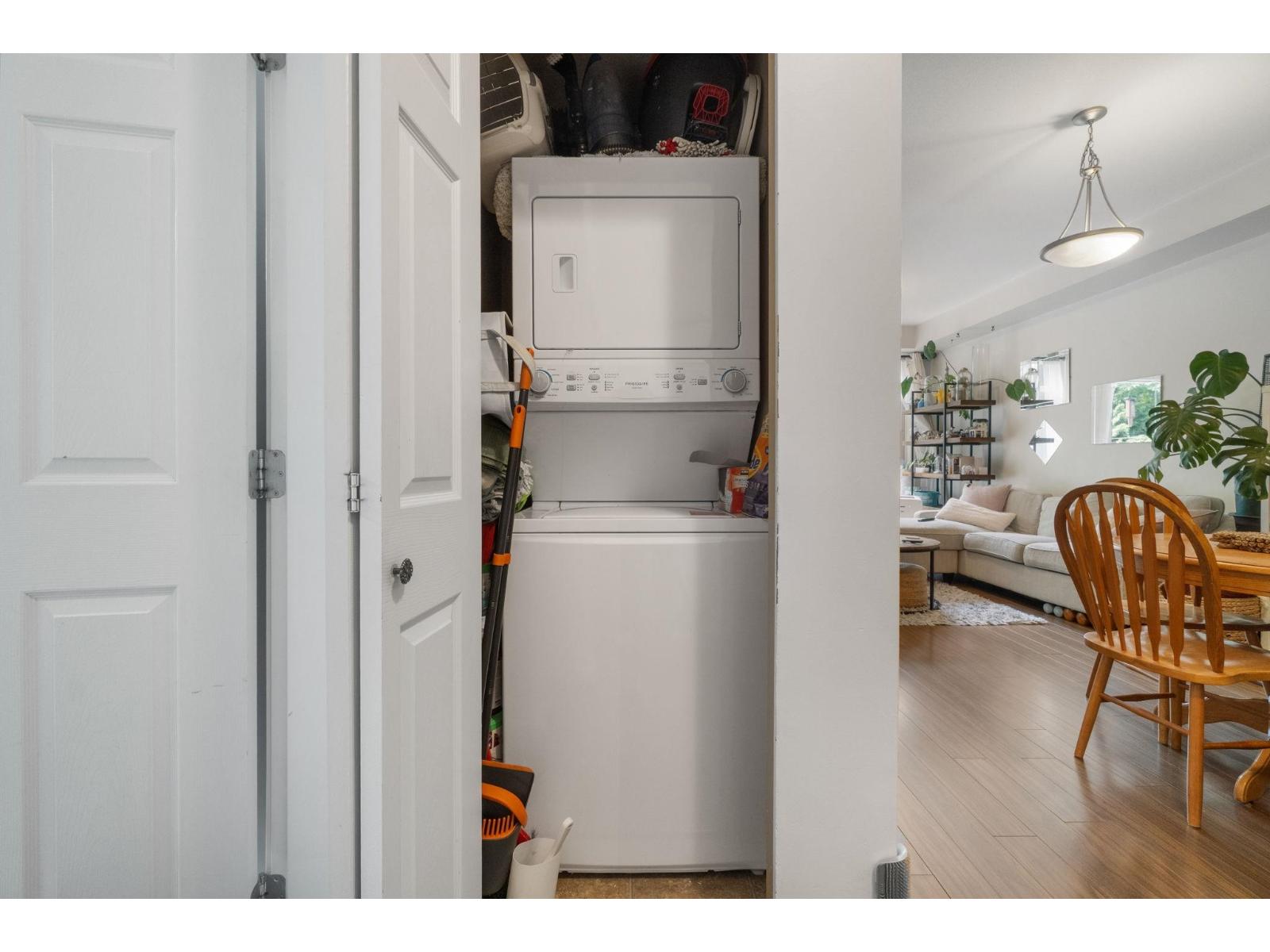 205 13277 108th Avenue, Surrey, British Columbia  V3T 0A9 - Photo 12 - R3037400