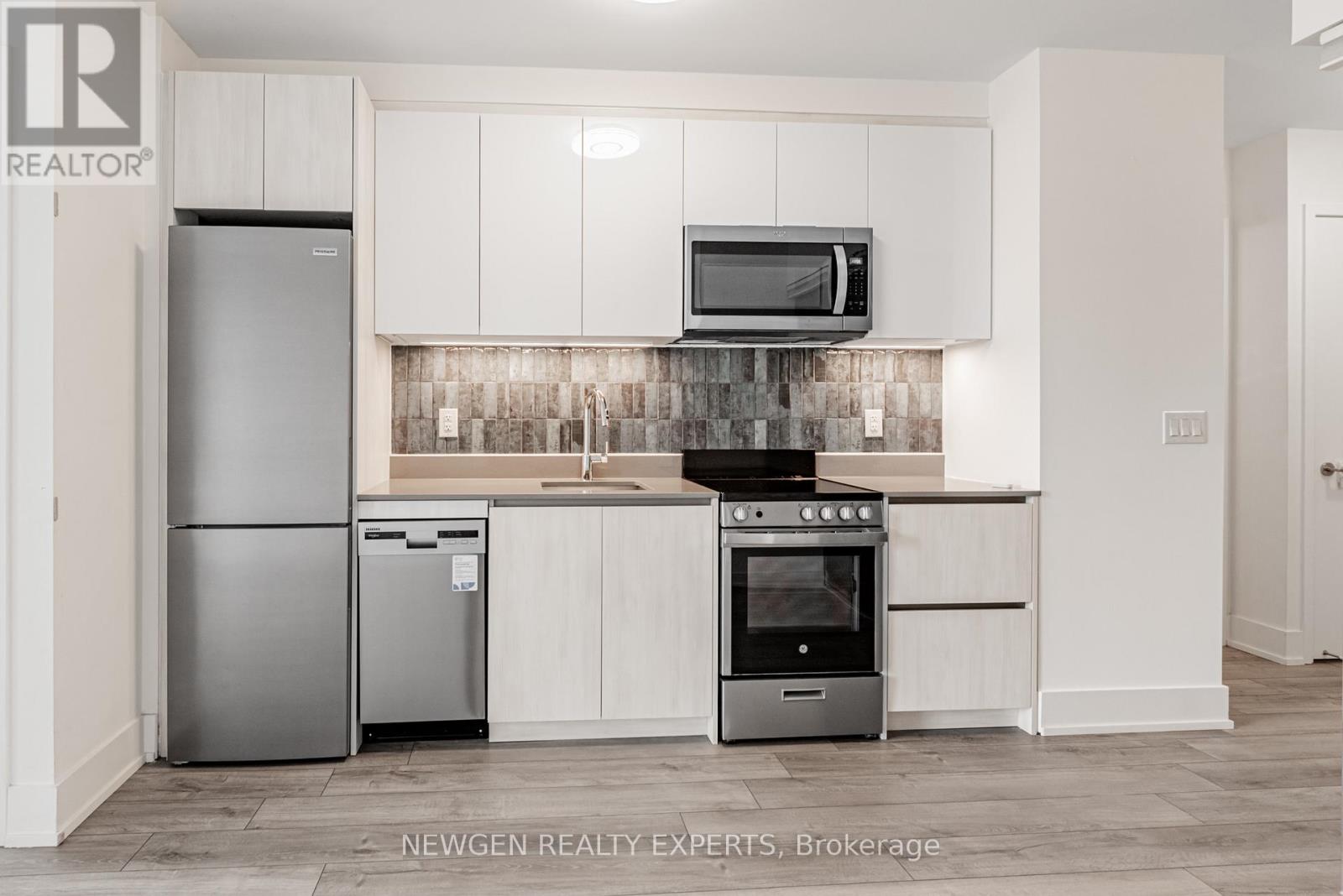 521 - 3100 Keele Street, Toronto (Downsview-Roding-Cfb), Ontario  M3M 0E1 - Photo 12 - W12359703