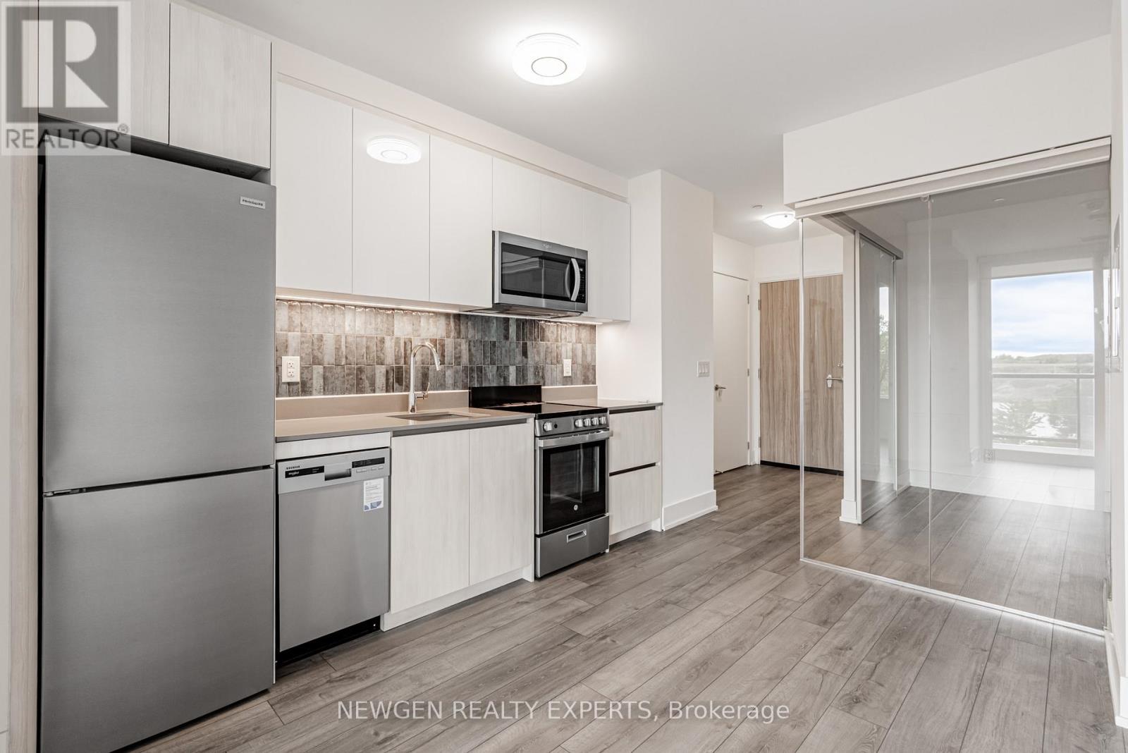 521 - 3100 Keele Street, Toronto (Downsview-Roding-Cfb), Ontario  M3M 0E1 - Photo 13 - W12359703