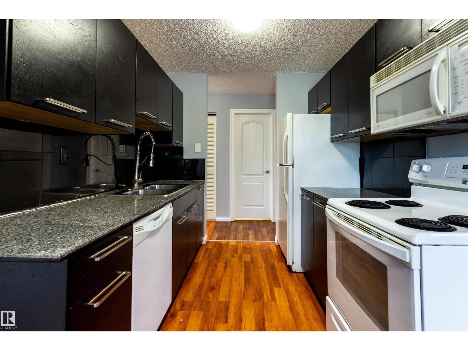 #202 10740 105 St Nw, Edmonton, Alberta  T5H 2X2 - Photo 12 - E4454309