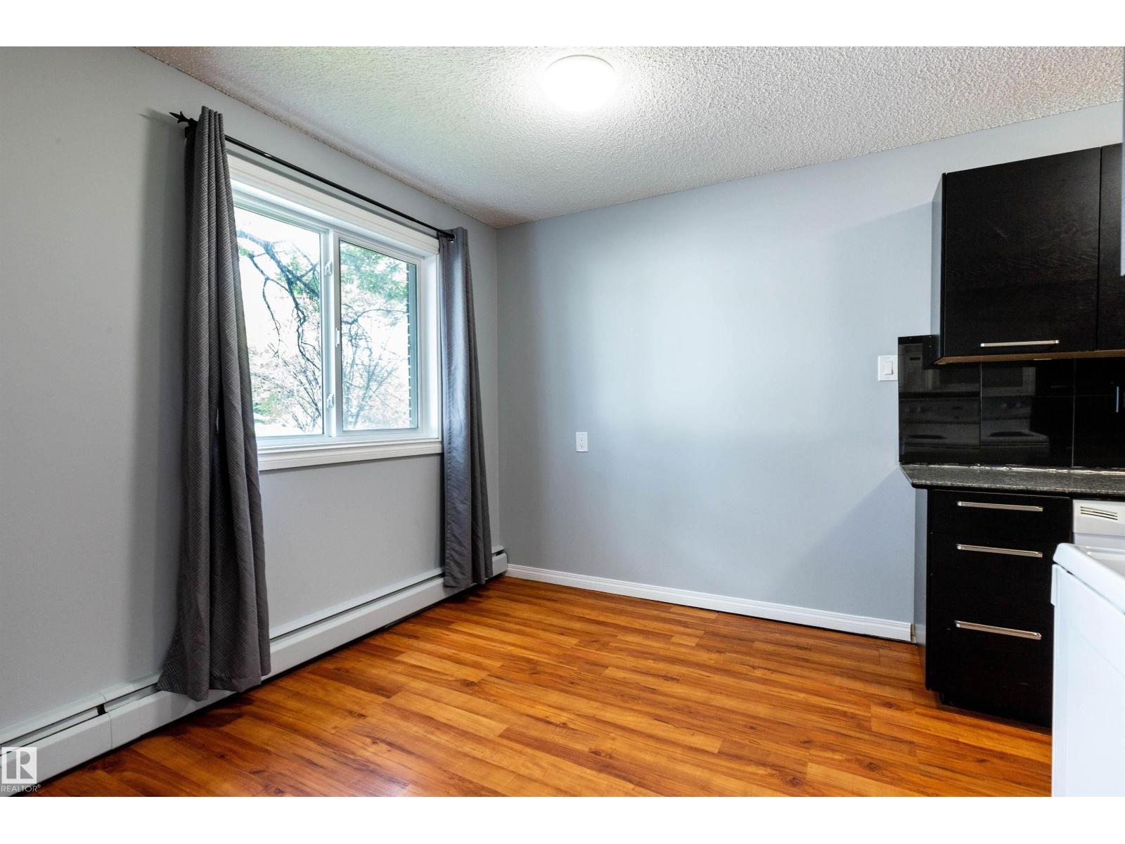 #202 10740 105 St Nw, Edmonton, Alberta  T5H 2X2 - Photo 8 - E4454309